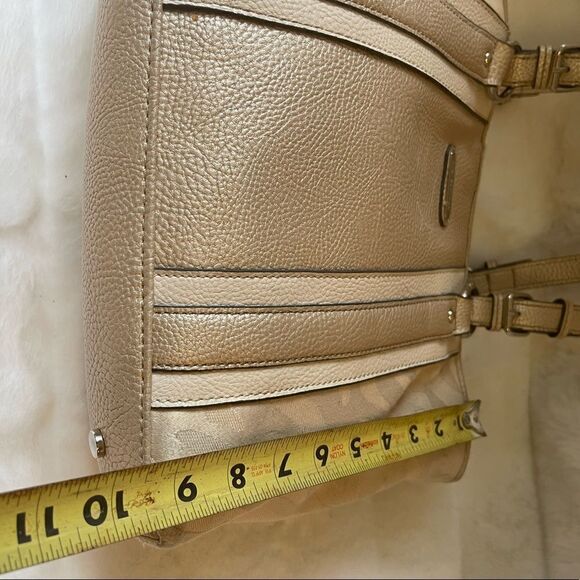 Dana  Buchman beige canvas and faux leather trims and accents shoulder bag. - Picture 12 of 14